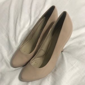 X-Appeal Tan Heels